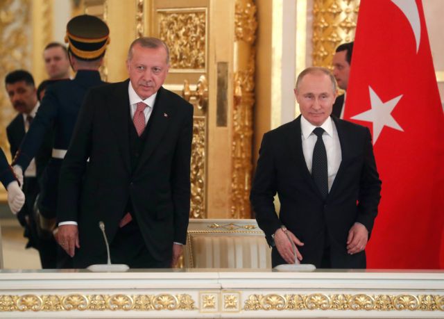 Russian President Vladimir Putin and Turkish President Tayyip Erdogan meet in Moscow
