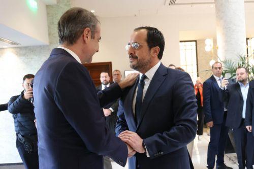 Πρόεδρος: Ιστορική η σημερινή διακυβερνητική, με 14 Υπουργούς η Ελλάδα στη Λευκωσία